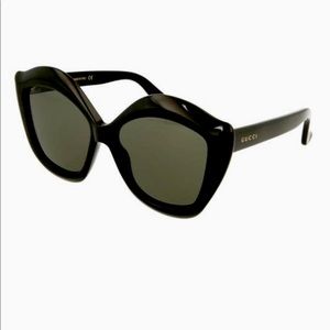 GUCCI GG 0117S Cat’s Eye Sunglasses